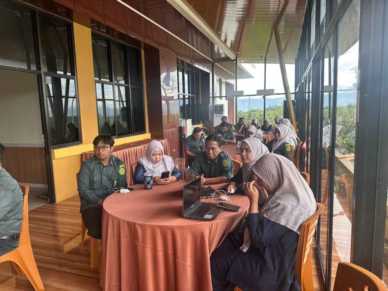 0912 RapatAkhirTahun2 11zon