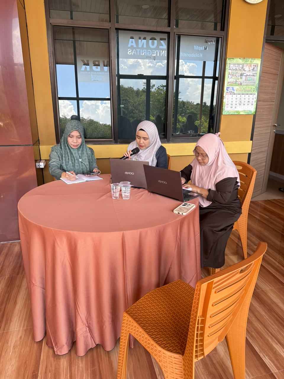 0104 Rapat2 11zon