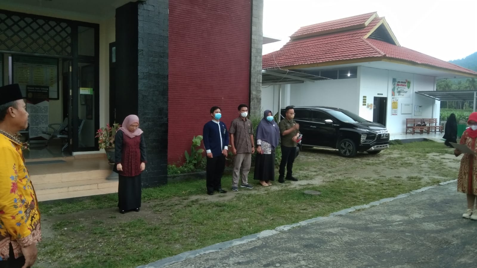 jumat 19