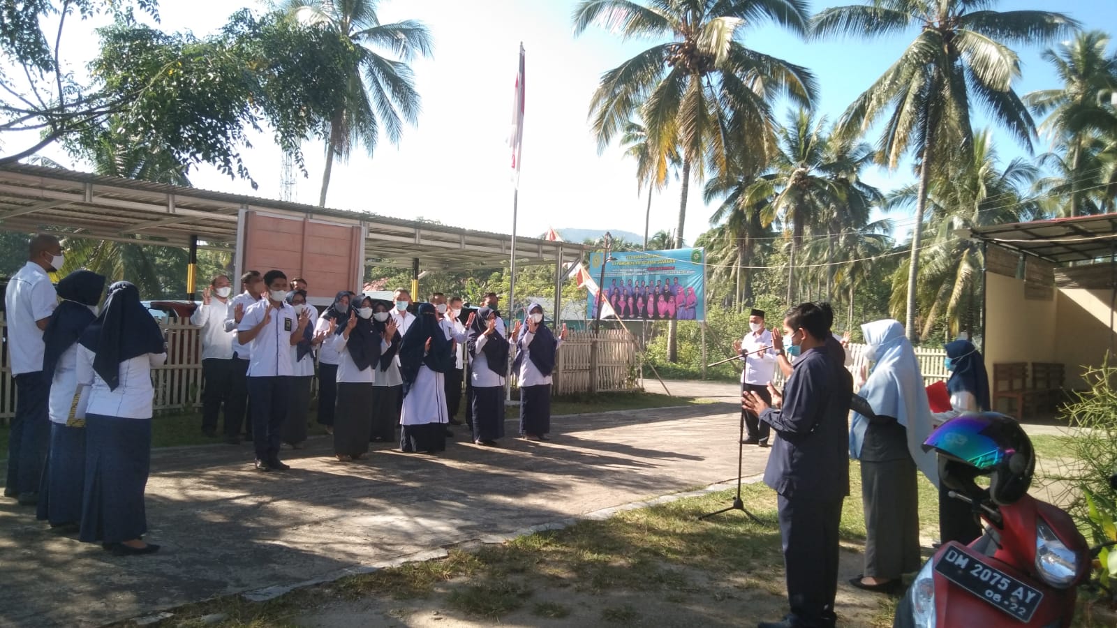 apel25102