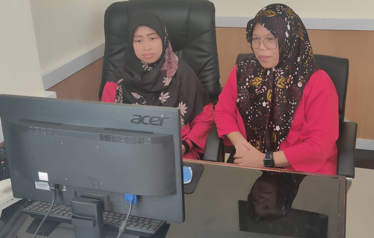 ibu ketua dan ibu wakil